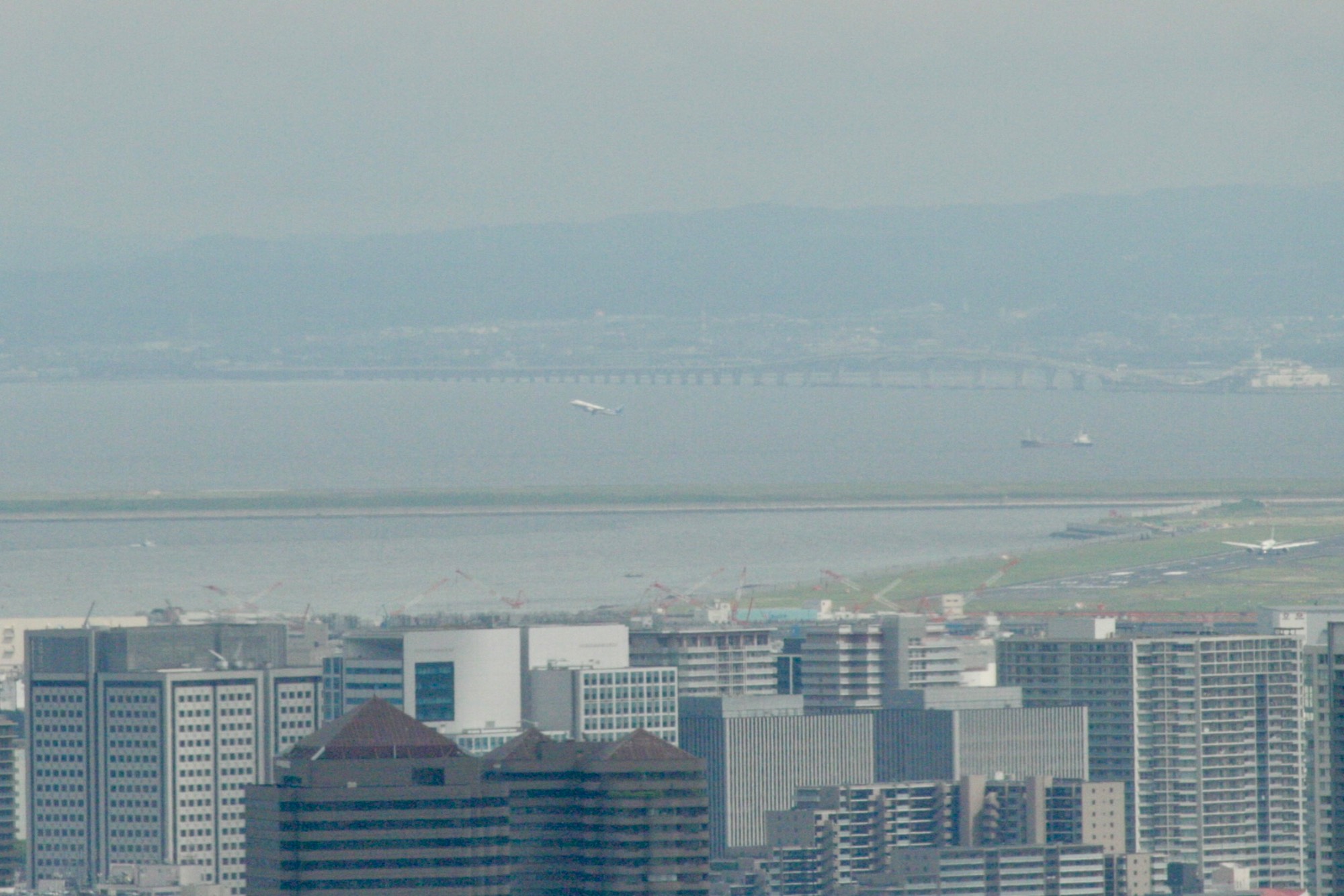 ANA JA218A at RJTT by IrishAvgeek