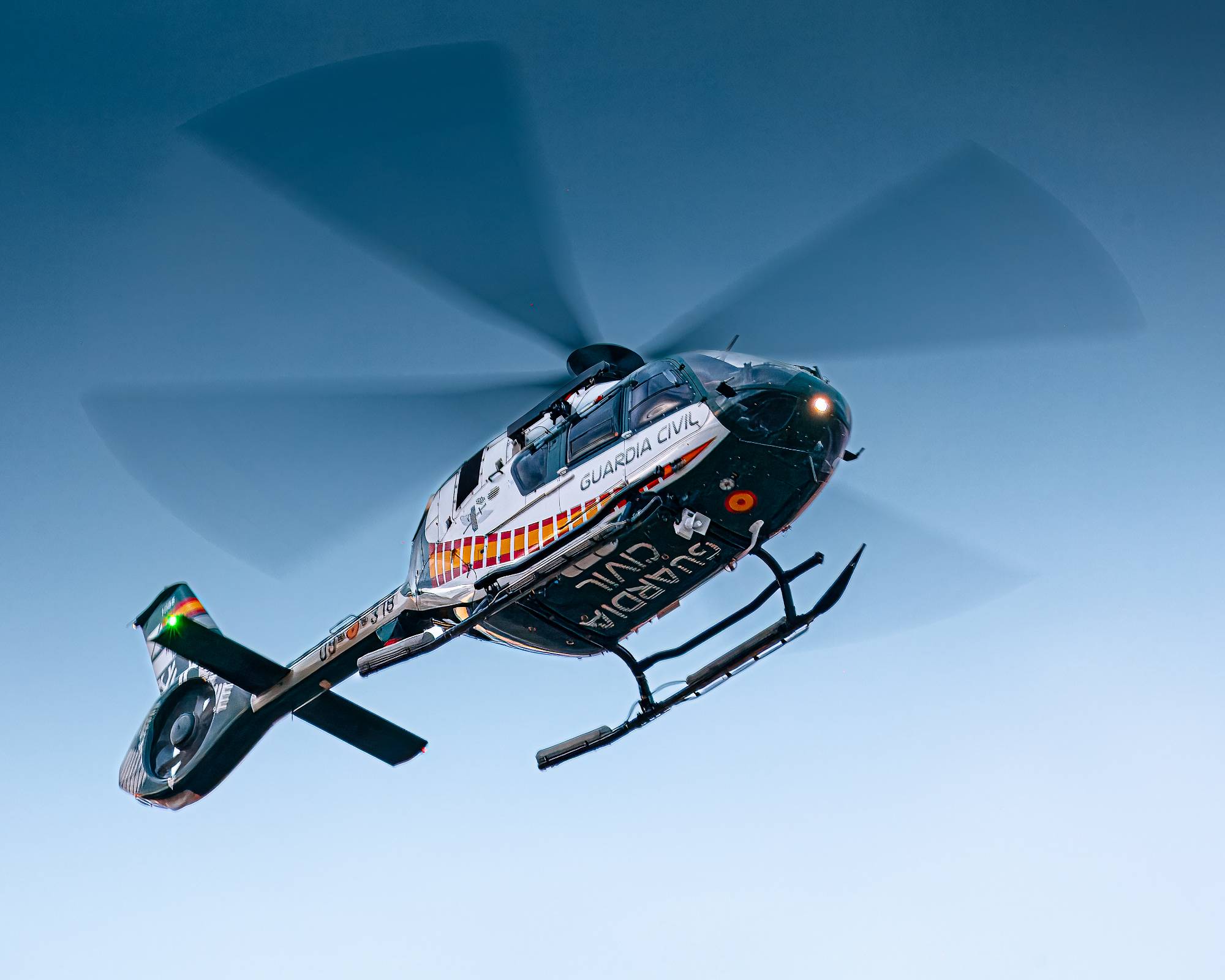Guardia Civil HU.26-36A at LEMG by Kevin