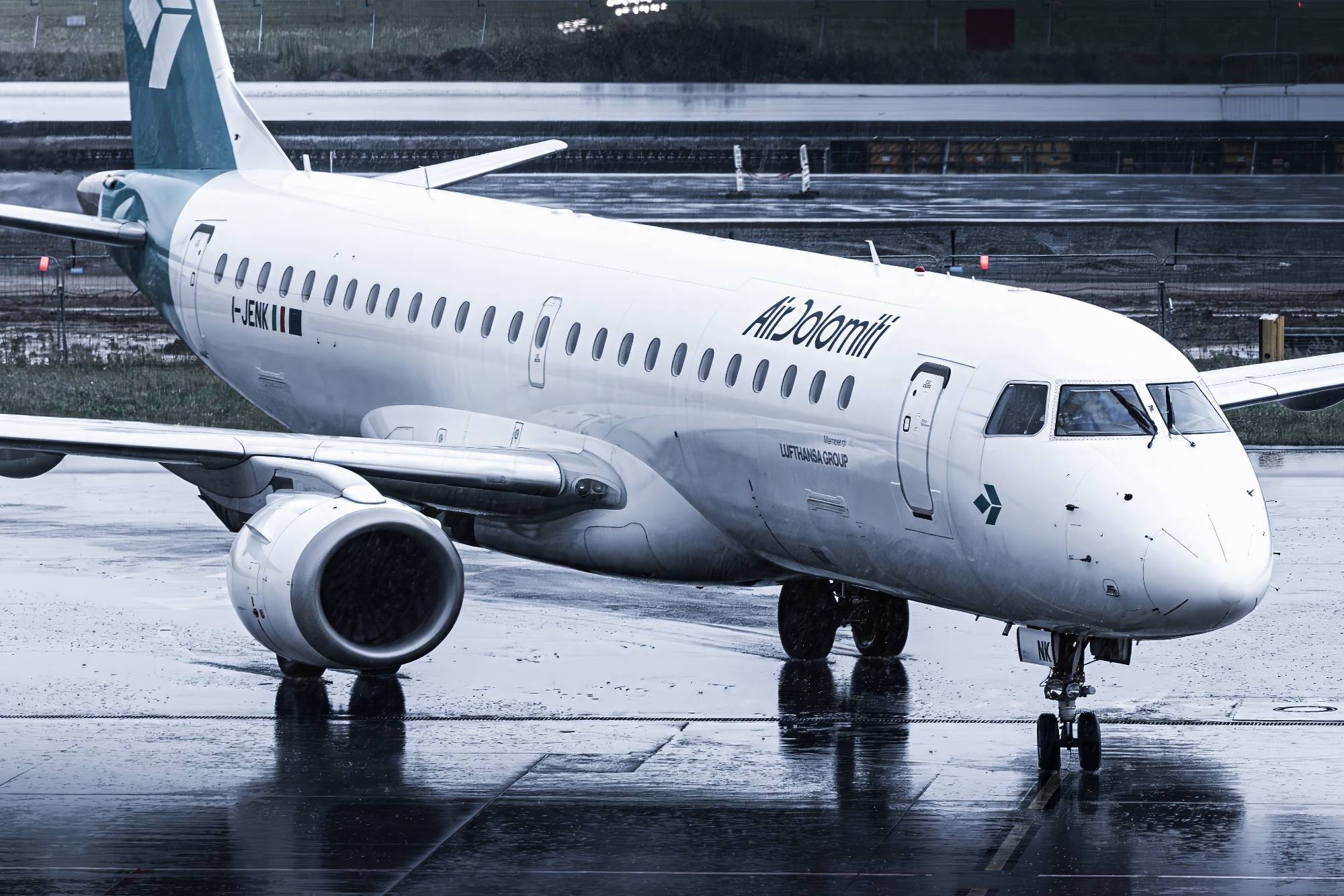 Air Dolomiti I-JENK at EPWR by Kevin