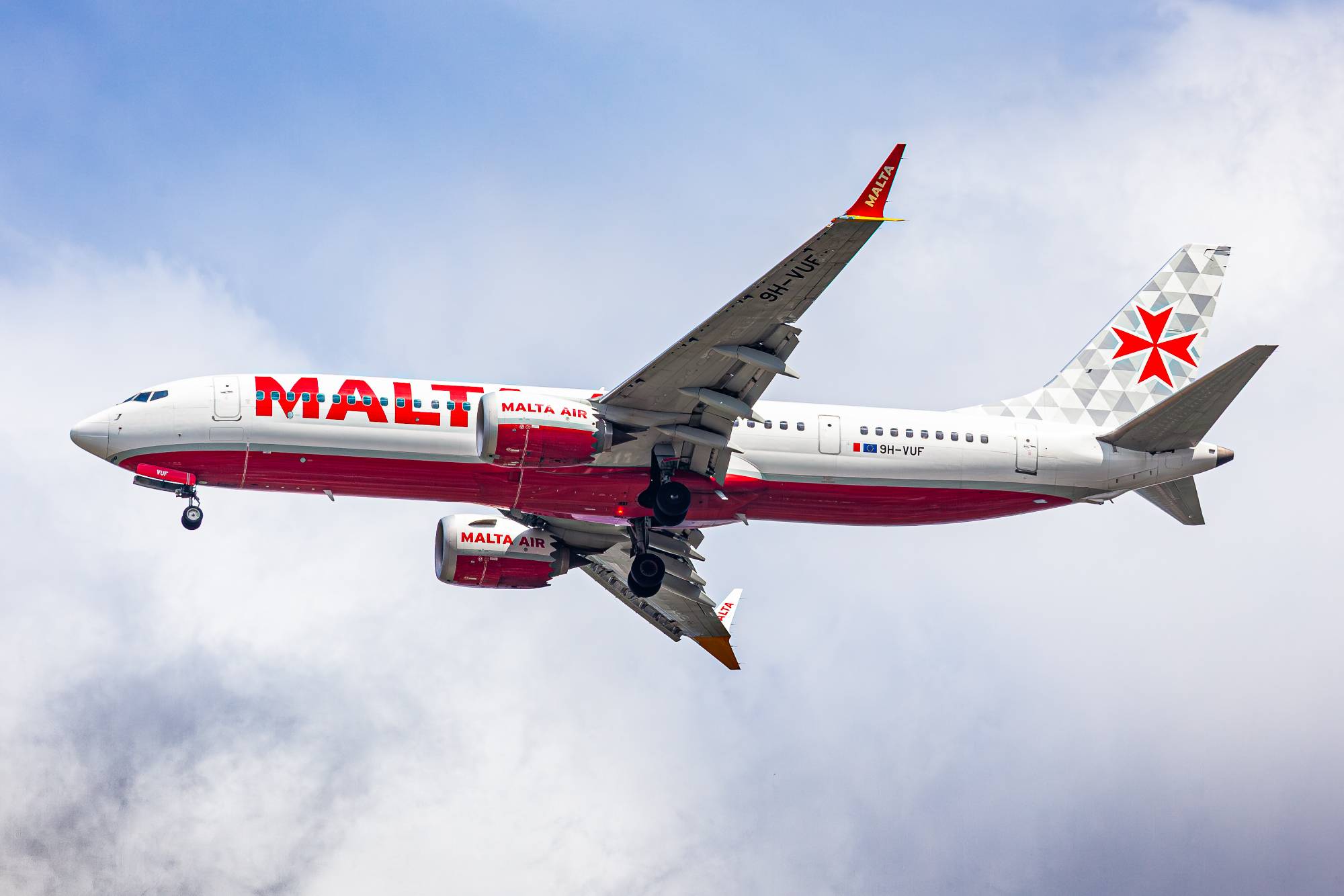 MaltaAir 9H-VUF at EPWR by Kevin