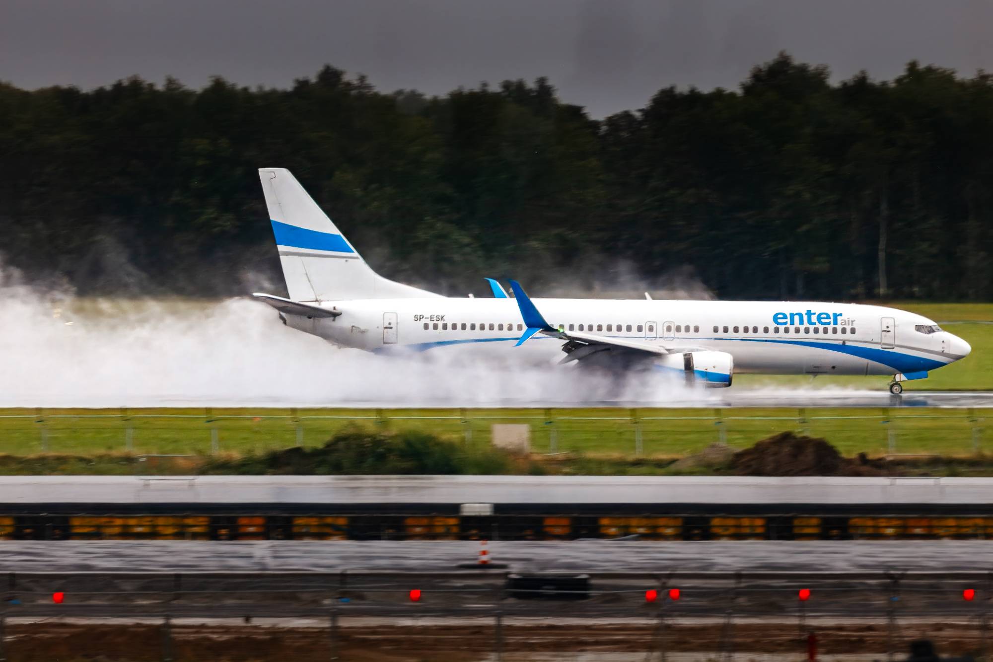 Enter Air SP-ESK at EPWR by Kevin