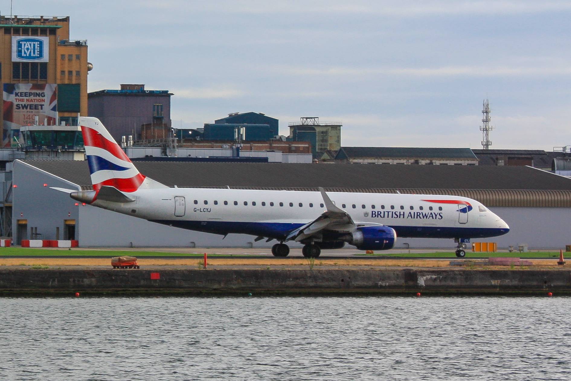 British Airways G-LCYJ at EGLC by The_Heathrow_Fan