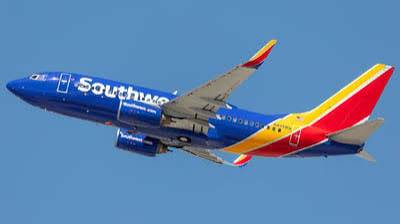 Southwest Airlines N494WN at KDEN by planespotter