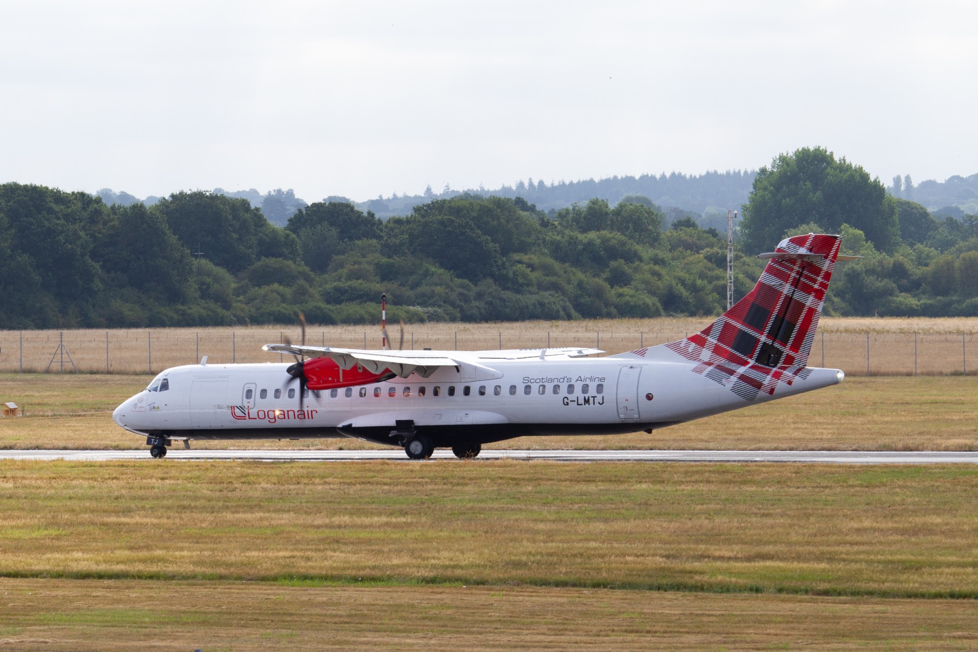 Loganair G-LMTJ at EGHI by oscarbromilow
