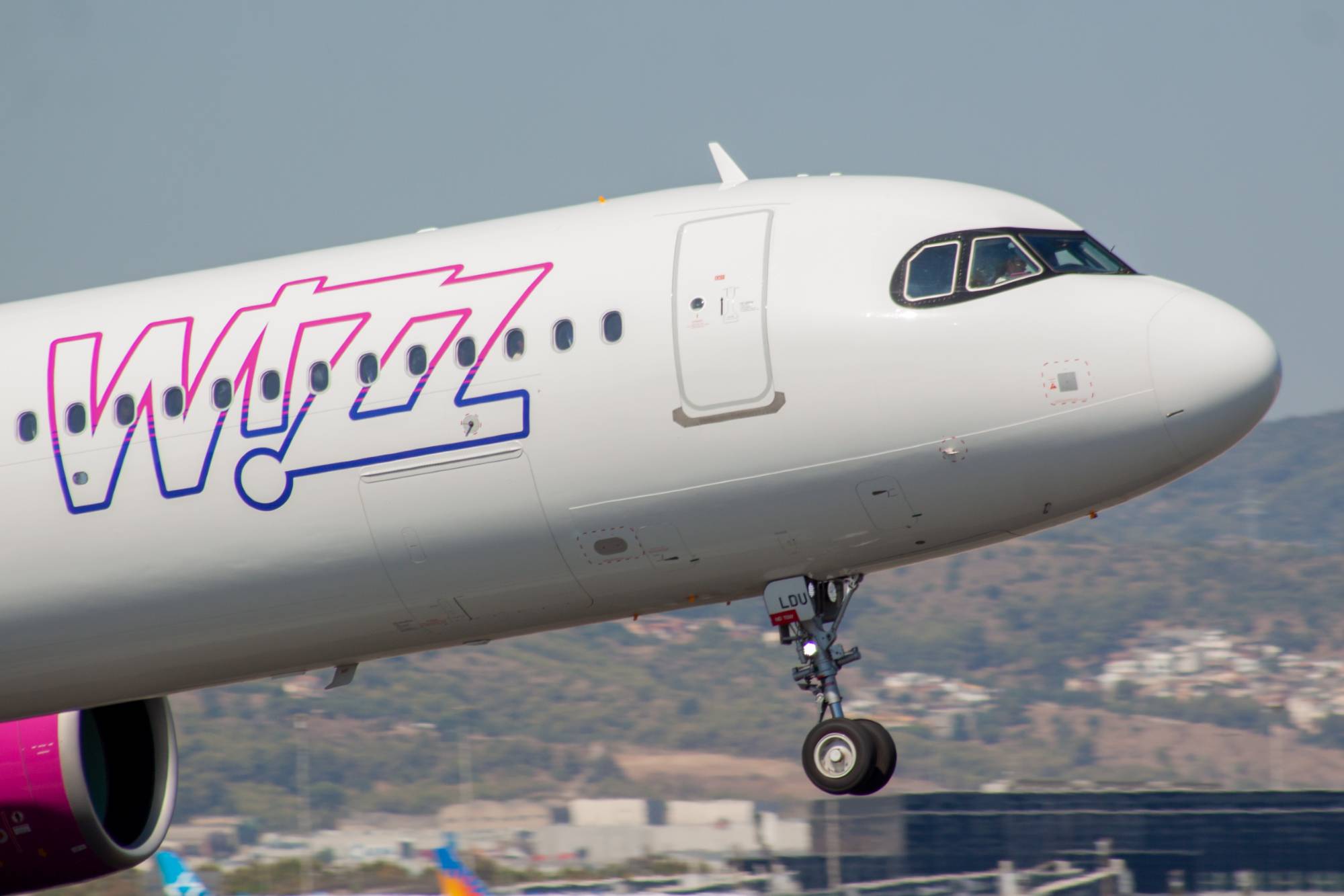 Wizz Air HA-LDU at LEBL by jorgealvarezsan
