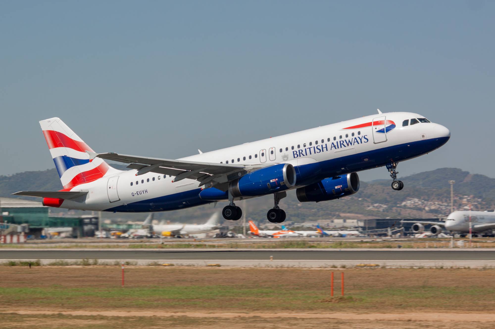 British Airways G-EUYH at LEBL by jorgealvarezsan