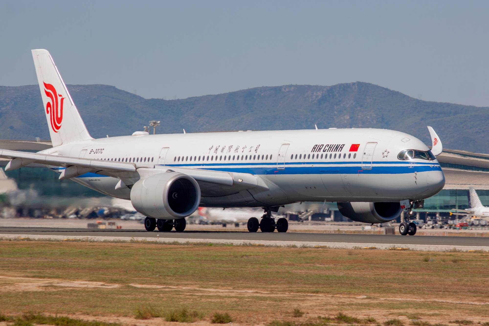 Air China B-307C at LEBL by jorgealvarezsan