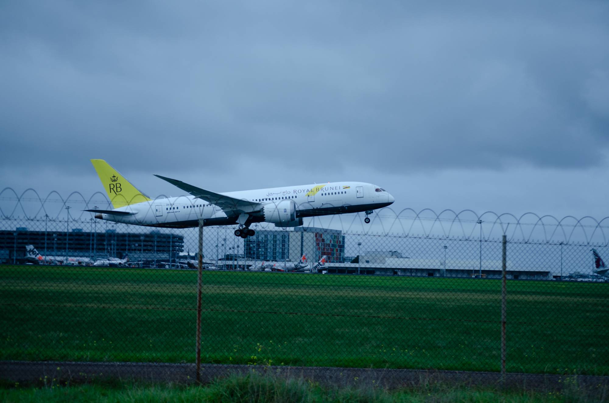 Royal Brunei V8-DLA at ymml by xanderrid5967
