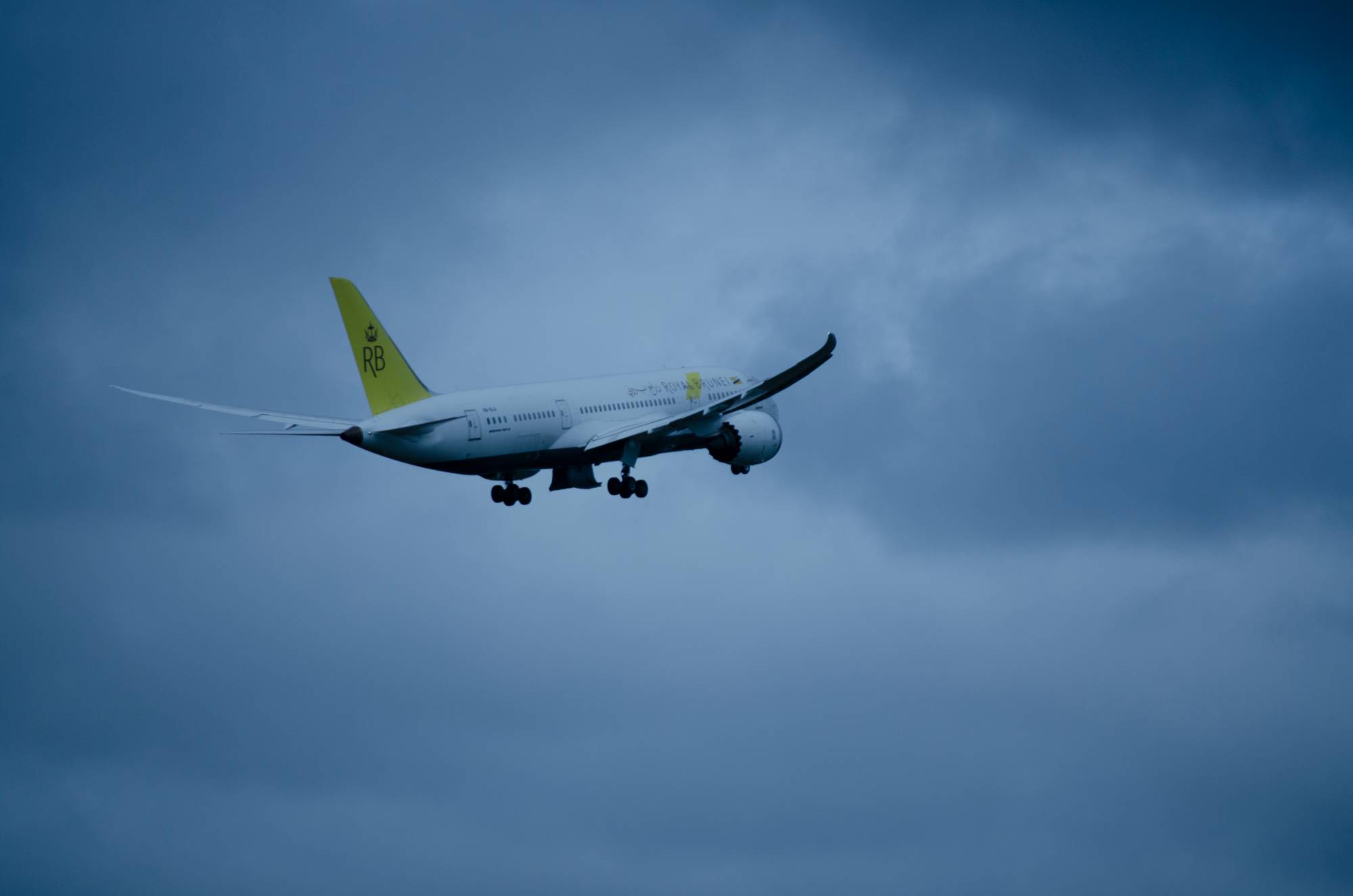 Royal Brunei V8-DLA at ymml by xanderrid5967