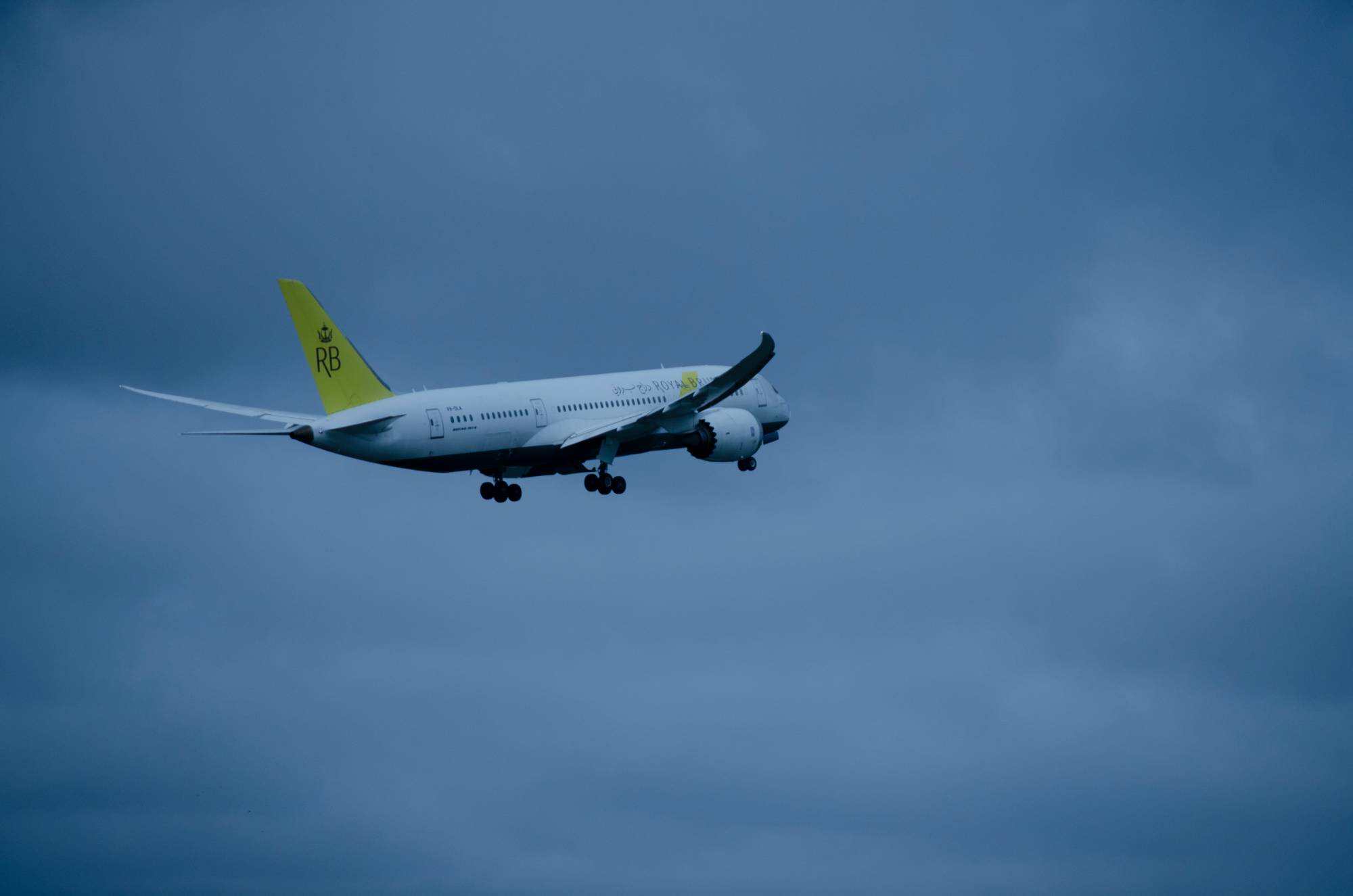 Royal Brunei V8-DLA at ymml by xanderrid5967