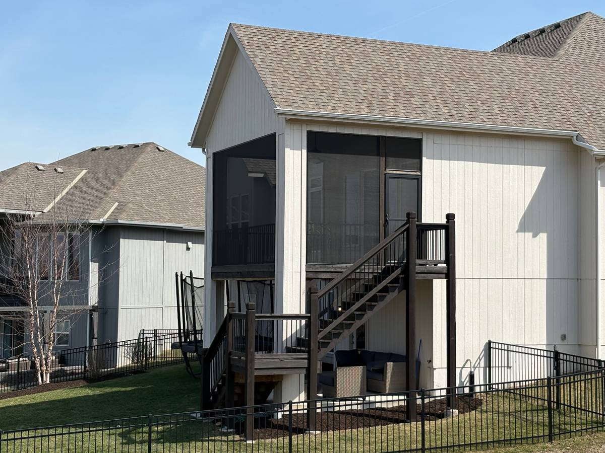 Screen Rooms & Sunrooms project for Mary A. in Olathe, KS, 66061