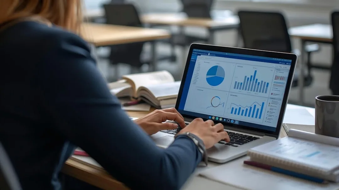 Fiche Métier Data Analyst (2026) : Missions, Salaire, Formation