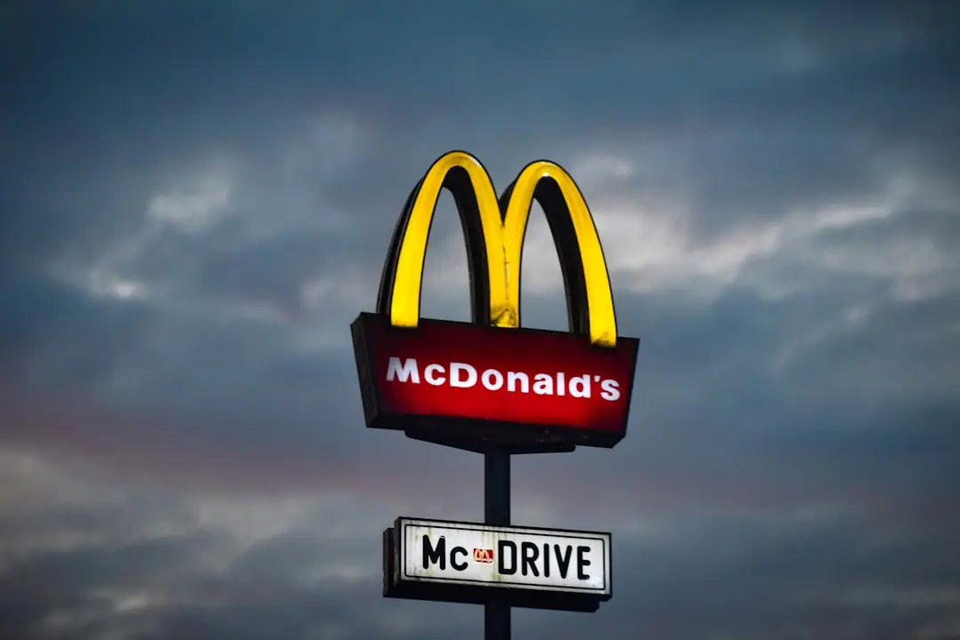 Job Étudiant : Le Conseiller Client à Distance, l'Alternative Mieux Payée que le Fast-Food