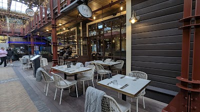 FINZ Seafood & Grill