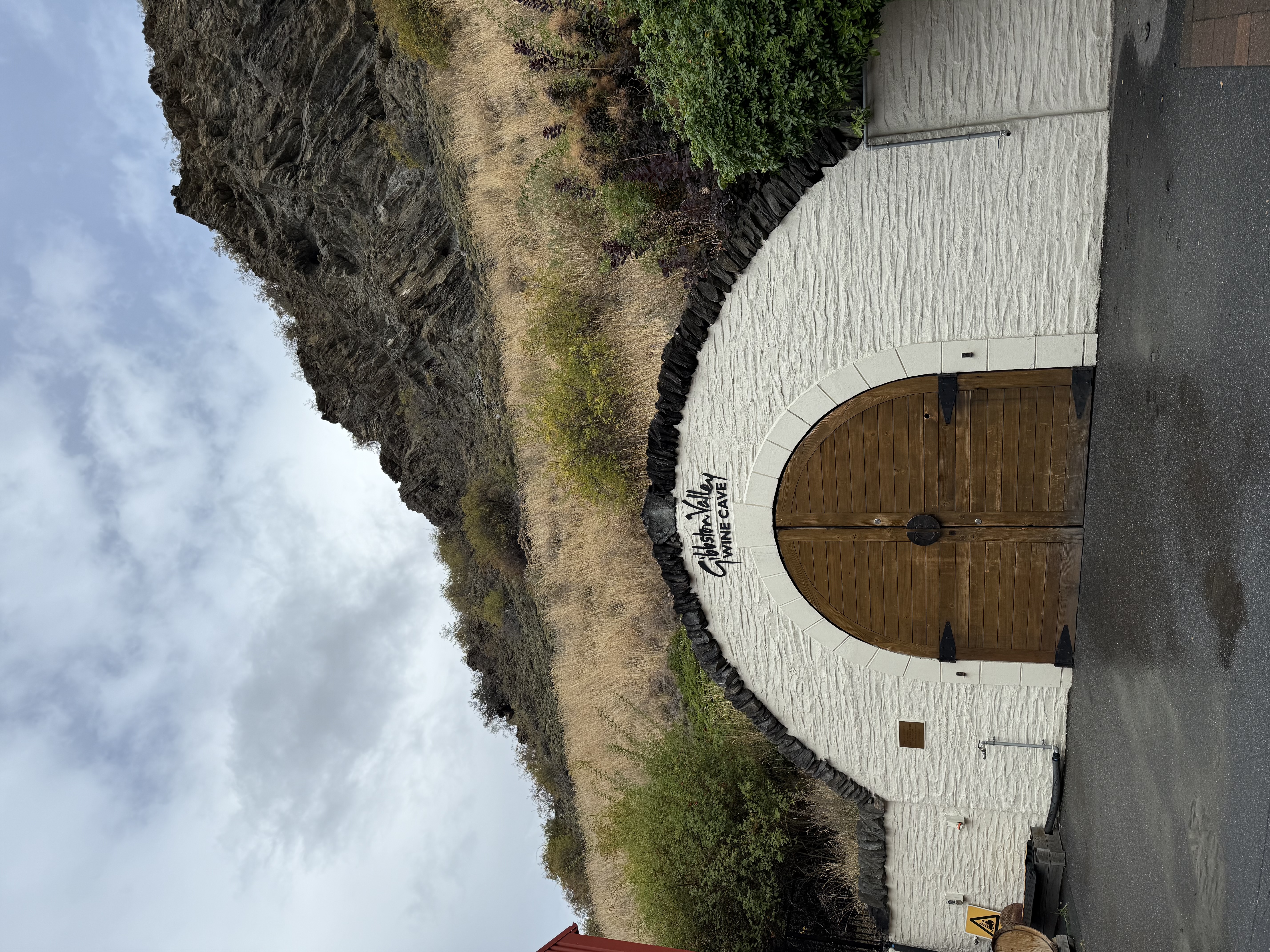 Queenstown Wine Trail Wine Tours, Queenstown, New Zealand