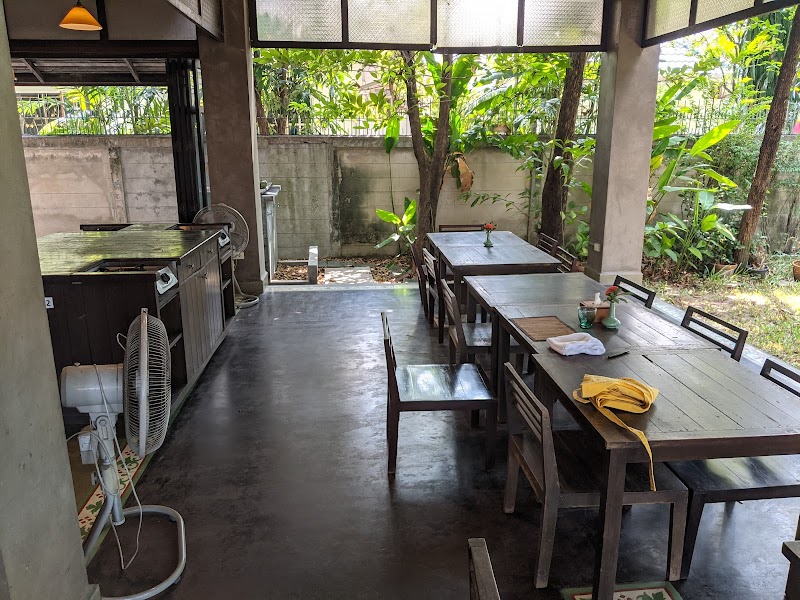 Baipai Thai Cooking School