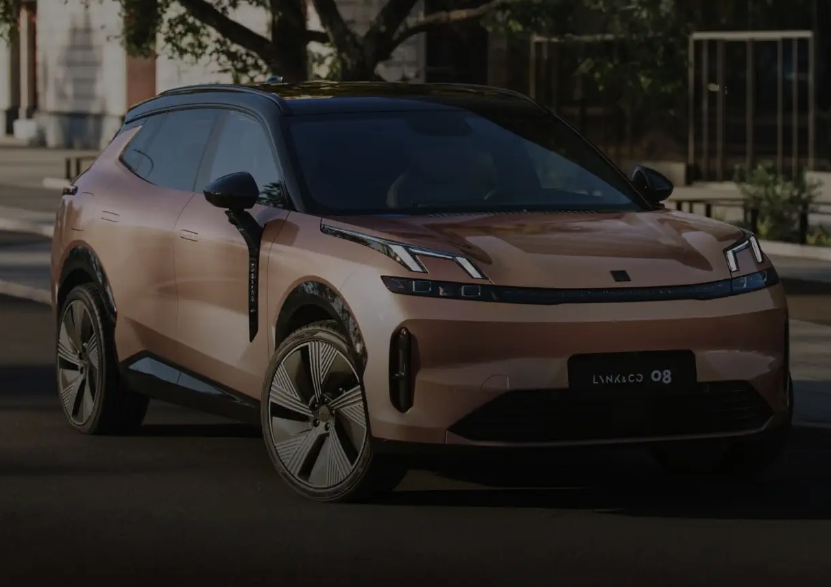 Lynk&co 08