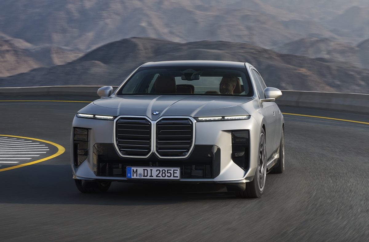 Nova BMW Serija 7: susret luksuza, tehnologije i električne budućnosti