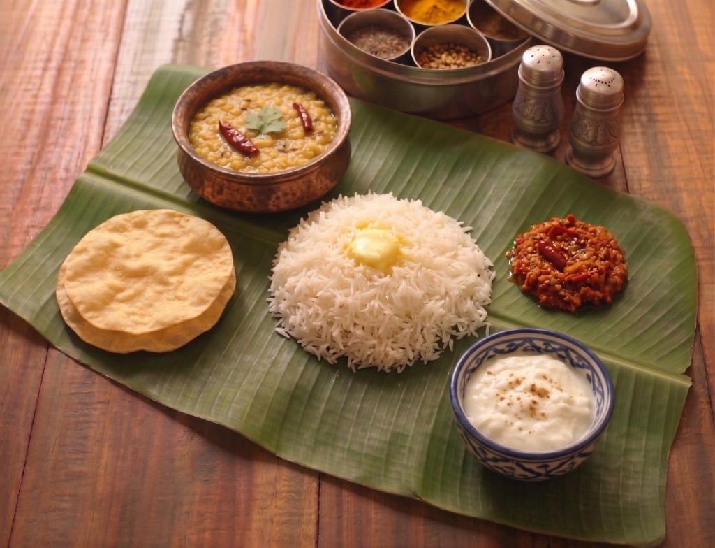 Pappu, Pappadam, Roti Pachadi, Rice & Yogurt