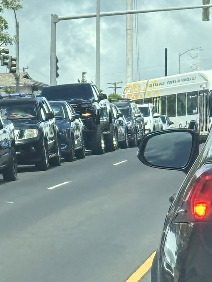 TRAFFIC INCIDENT - Radford High School, Honolulu, Oahu | Stolen Stuff Hawaii