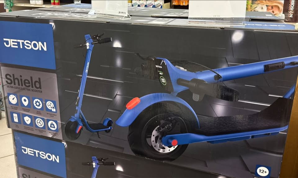 VEHICLE THEFT - Ala Moana mall, Honolulu, Oahu | Stolen Stuff Hawaii