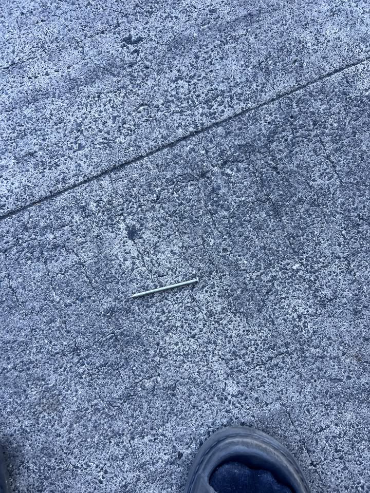 CRIMINAL PROPERTY DAMAGE - Waipahu Town center, Seafood City, Oahu | Stolen Stuff Hawaii