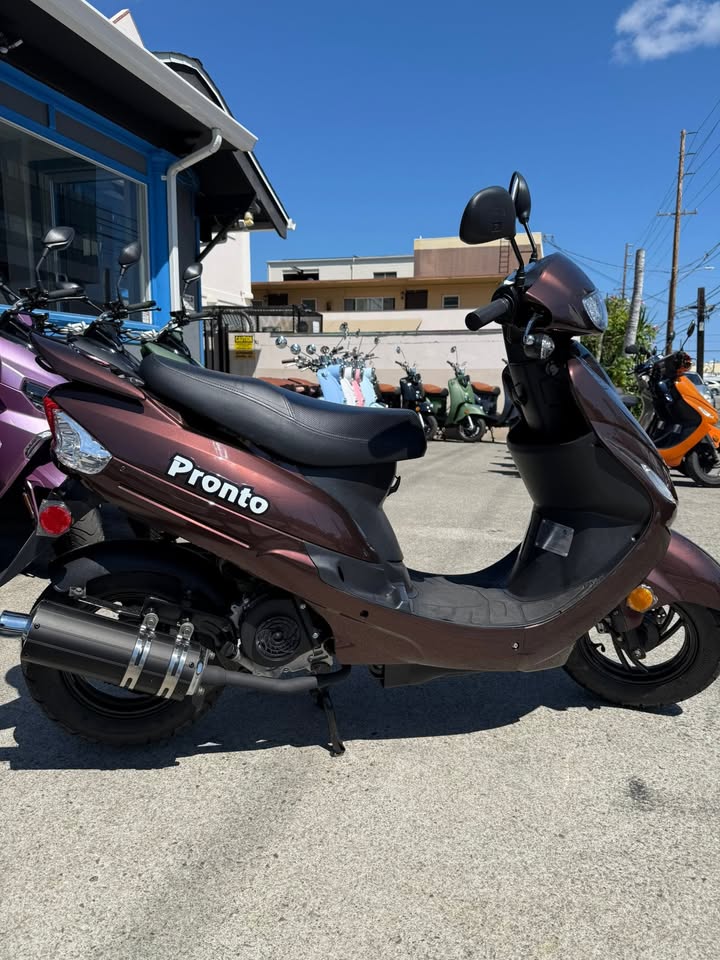 VEHICLE THEFT - Ala Moana Mall parking lot, 2nd level, Honolulu, Oahu | Stolen Stuff Hawaii
