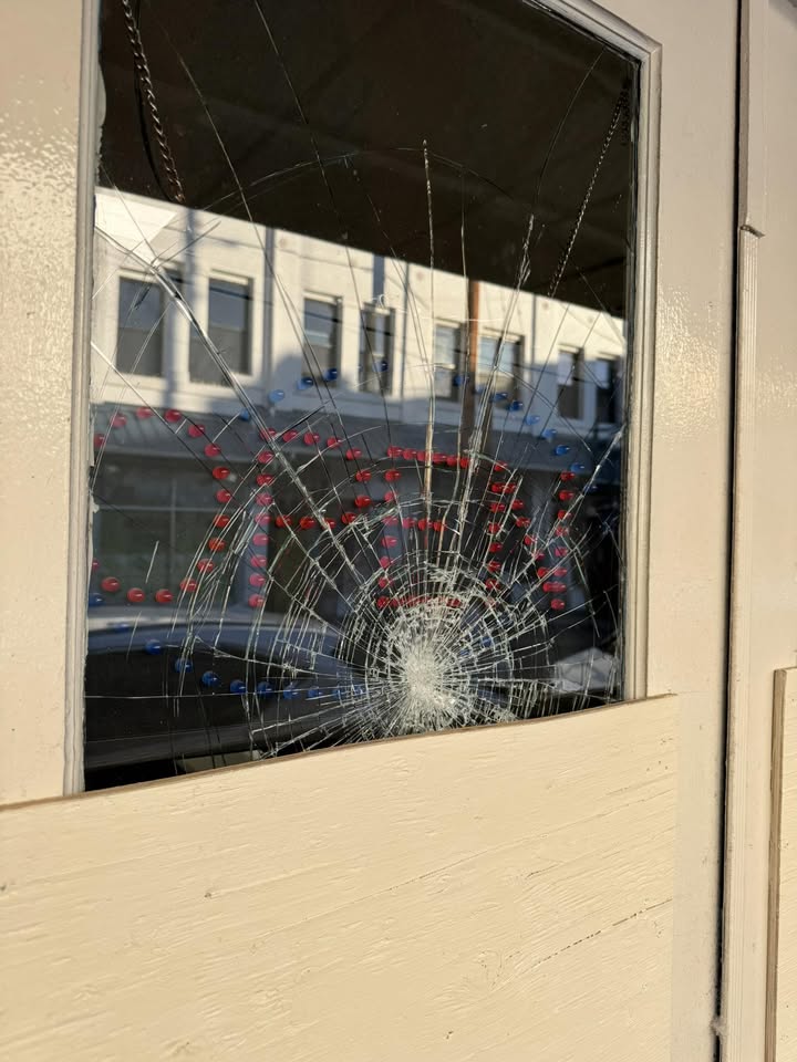 CRIMINAL PROPERTY DAMAGE - 1145 Maunakea St Ste 6, Honolulu | Stolen Stuff Hawaii