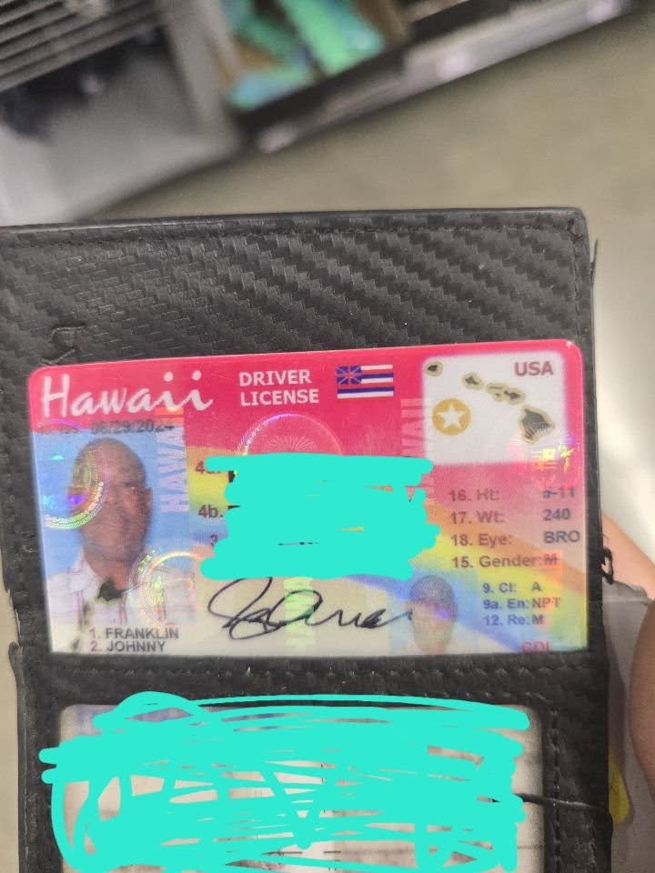 FOUND ITEM - Walmart Keeaumoku, Honolulu, Oahu | Stolen Stuff Hawaii