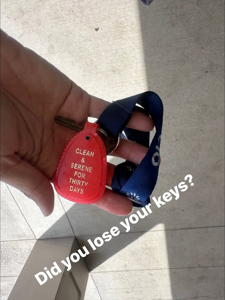 FOUND ITEM - Mililani Town Center Bank of Hawaii, Mililani, Oahu | Stolen Stuff Hawaii