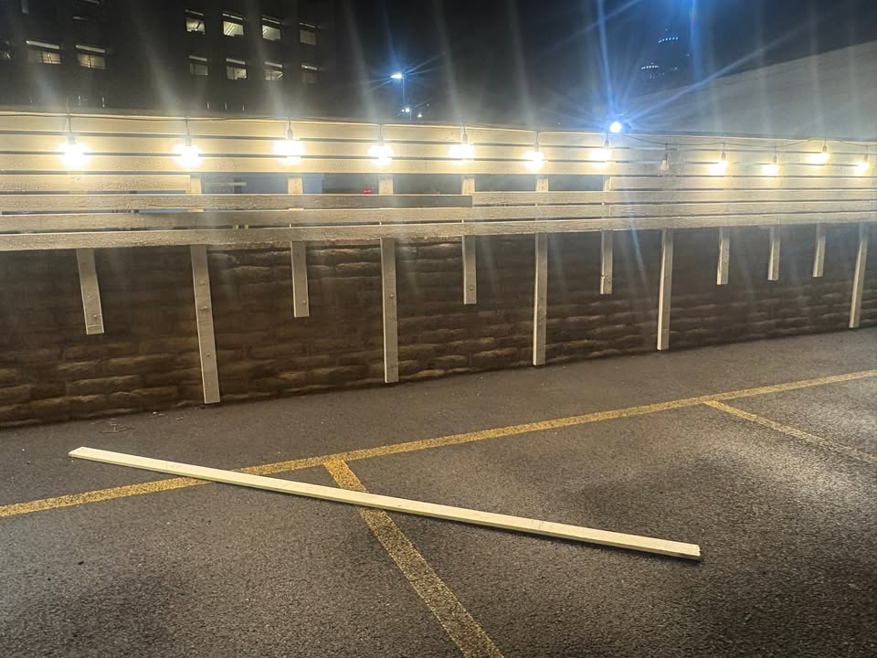CRIMINAL PROPERTY DAMAGE - McDonald's on Keeamoku Street, Honolulu | Stolen Stuff Hawaii