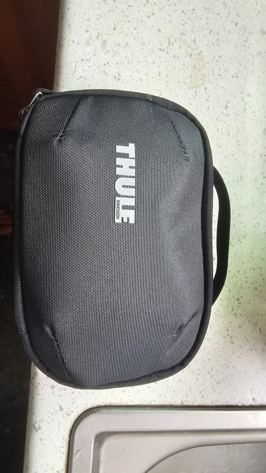 FOUND ITEM - Kona Airport, Hawaii | Stolen Stuff Hawaii