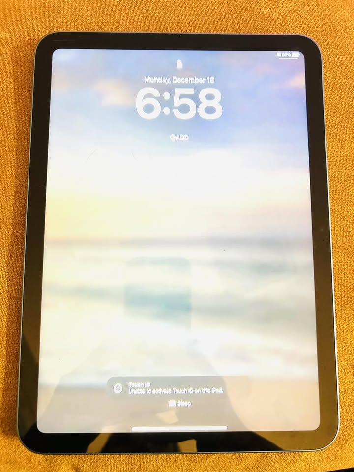FOUND ITEM - Kapolei Parkway between Empower and EMMS, Kapolei, Oahu | Stolen Stuff Hawaii