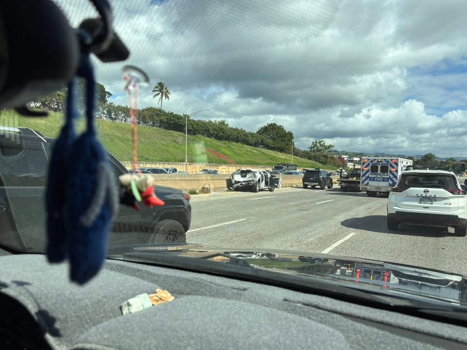 TRAFFIC INCIDENT - Aiea off ramp, Oahu | Stolen Stuff Hawaii