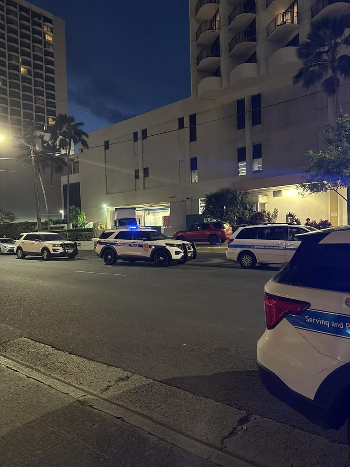 TRAFFIC - Waikiki Marriott Hotel, Honolulu, Oahu | Stolen Stuff Hawaii