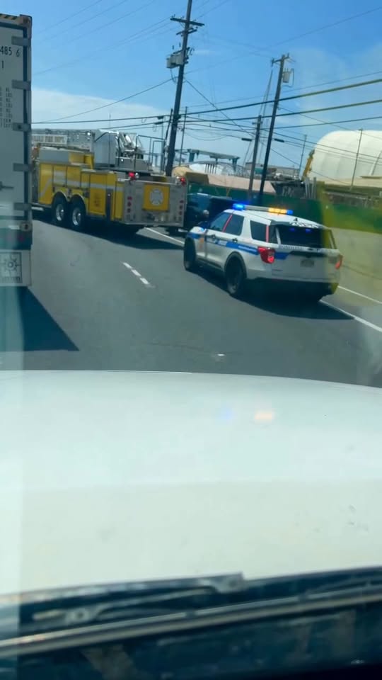 TRAFFIC INCIDENT - Sand Island, Honolulu, Oahu | Stolen Stuff Hawaii