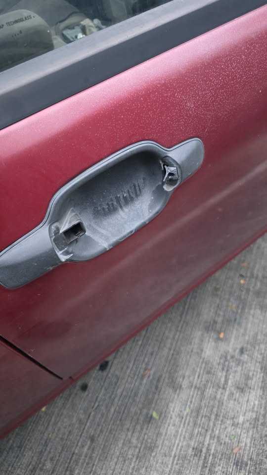 CRIMINAL PROPERTY DAMAGE - Waianae, Oahu | Stolen Stuff Hawaii