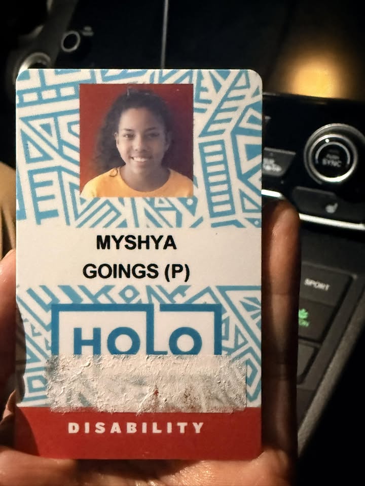 FOUND ITEM - Date Street, Mo’ili’ili, Honolulu | Stolen Stuff Hawaii