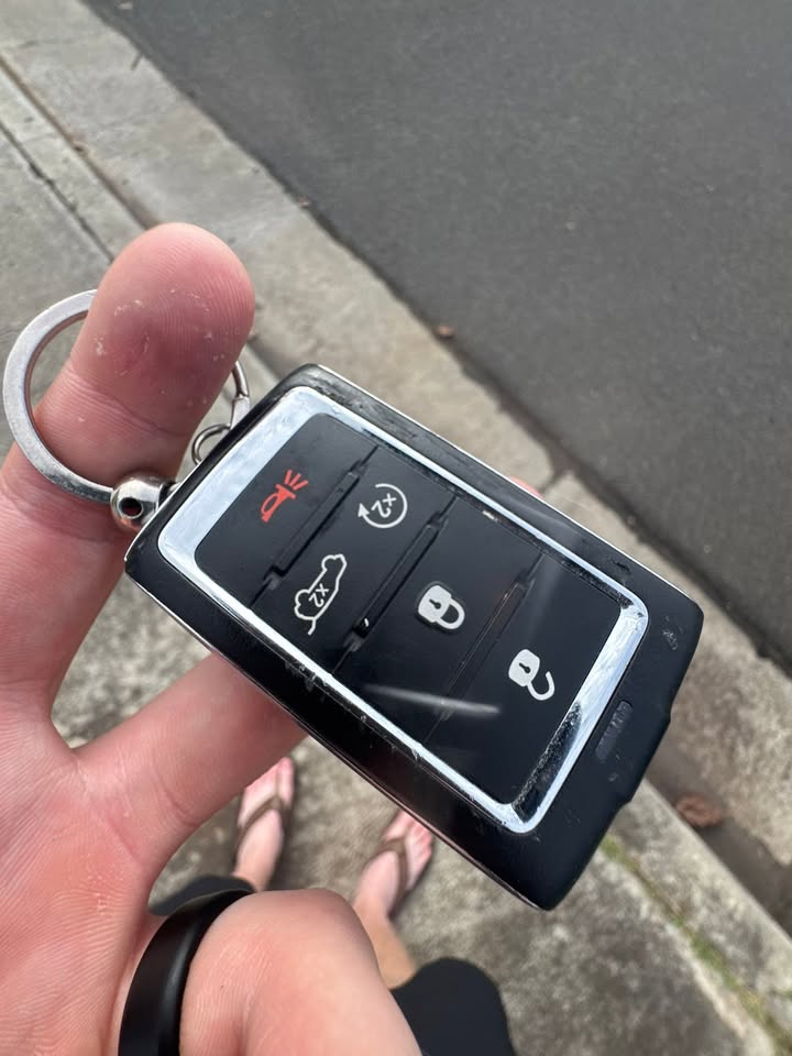 FOUND ITEM - Kaiopua Street, Ewa, Oahu | Stolen Stuff Hawaii