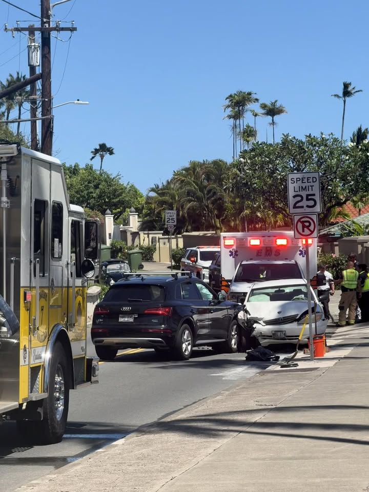 TRAFFIC INCIDENT - Diamond Head Road, Honolulu, Oahu | Stolen Stuff Hawaii