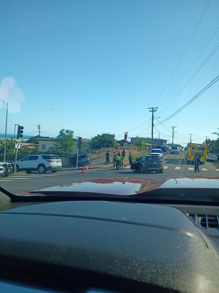 TRAFFIC INCIDENT - Malama Market, Makakilo, Oahu | Stolen Stuff Hawaii