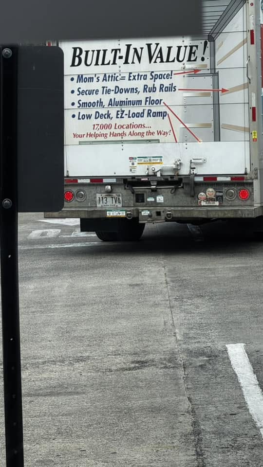 CRIMINAL PROPERTY DAMAGE - Pearl Highlands parking lot, Pearl City, Oahu | Stolen Stuff Hawaii