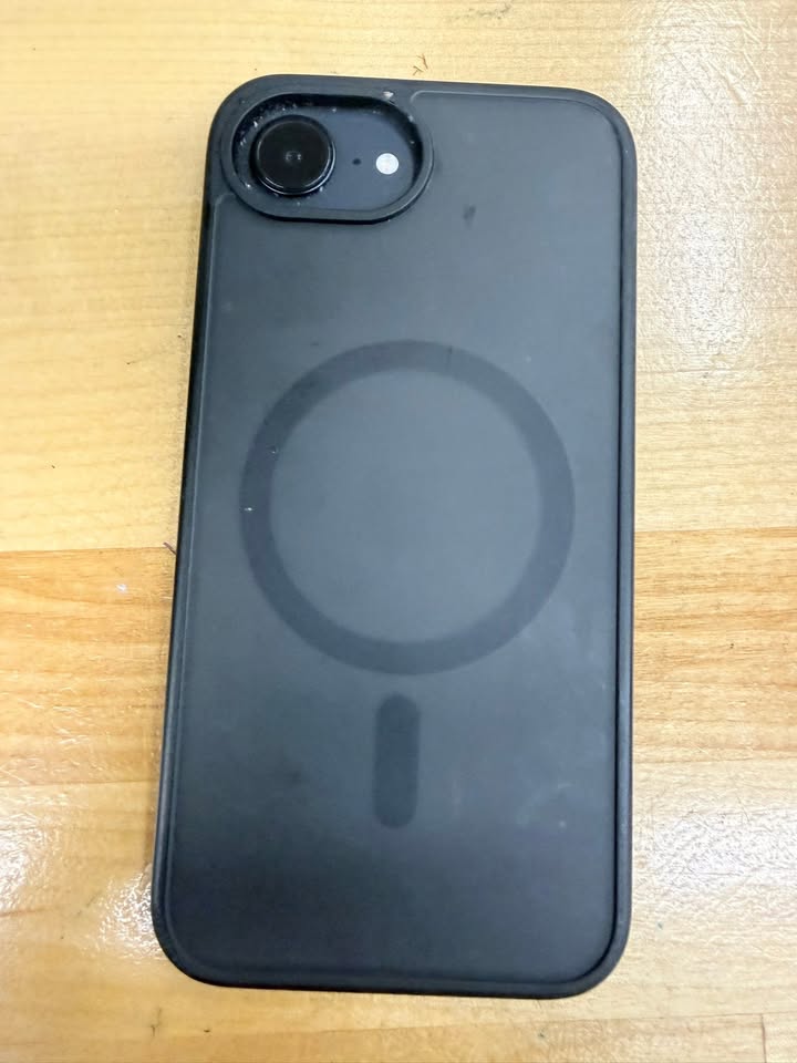 FOUND ITEM - Waimalu Shopping Center, Aiea, Oahu | Stolen Stuff Hawaii