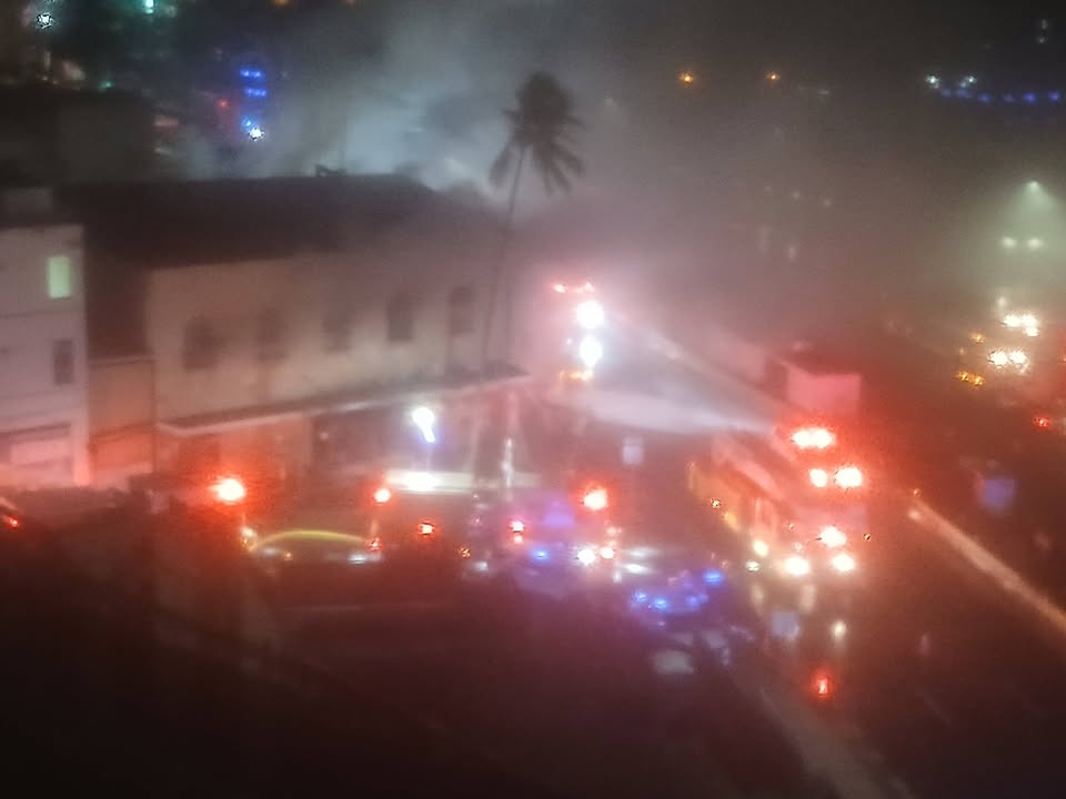 FIRE - Nimitz and Maunakea, Honolulu, Oahu | SSH Search