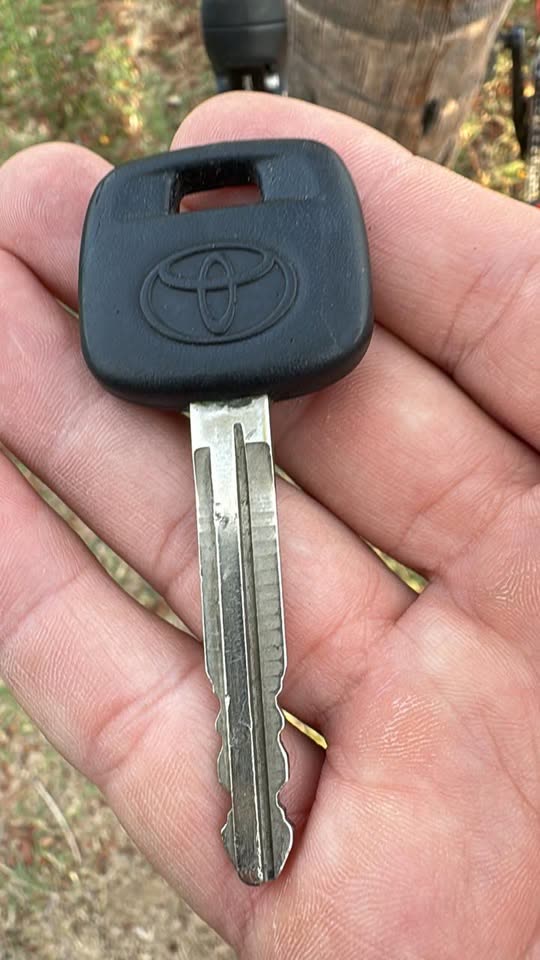 FOUND ITEM - Ala Moana Beach Park, Honolulu, Oahu | SSH Search