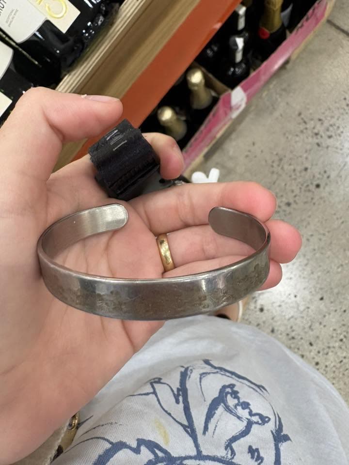 FOUND ITEM - Waipio Costco, Waipahu, Oahu | SSH Search