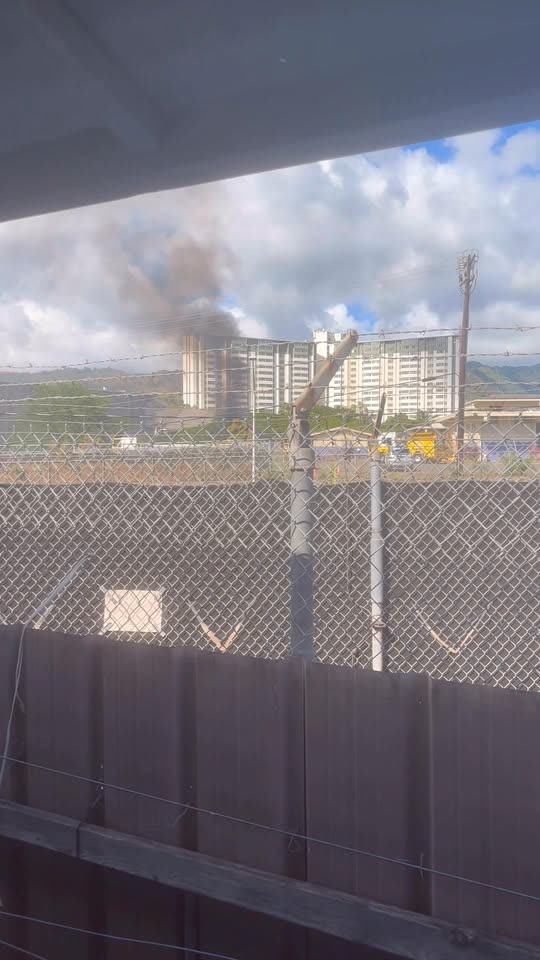 TRAFFIC INCIDENT - Kalihi Waena Elementary School, Honolulu, Oahu | SSH Search
