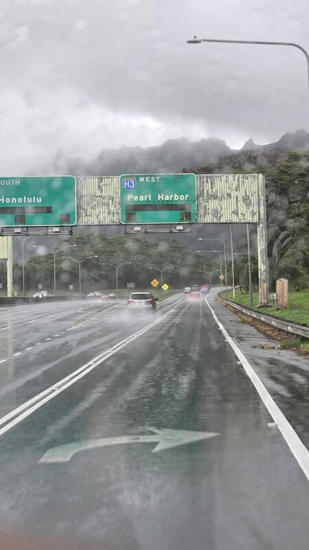 TRAFFIC - KAHEKILI HWY, Maui | SSH Search
