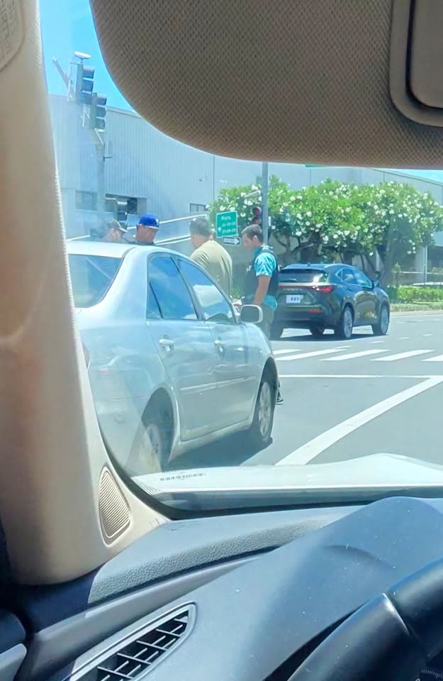 TRAFFIC INCIDENT - Nimitz Highway by Dole Cannery, Honolulu | SSH Search