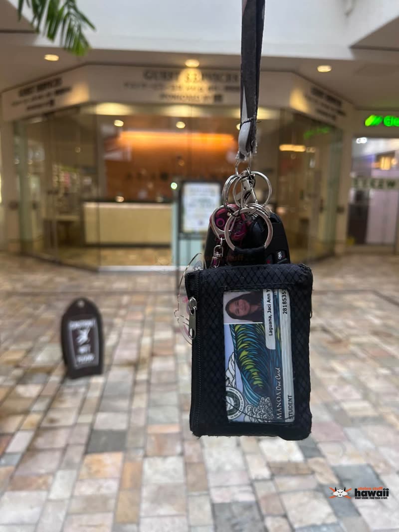 FOUND ITEM - Ala Moana Center Food Court, Honolulu, Oahu | SSH Search